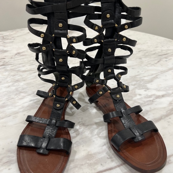 Sandals - Picture 1 of 3